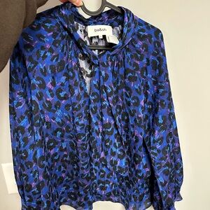 Ba&sh Leopard print Vibrant Blue Blouse with bow tie